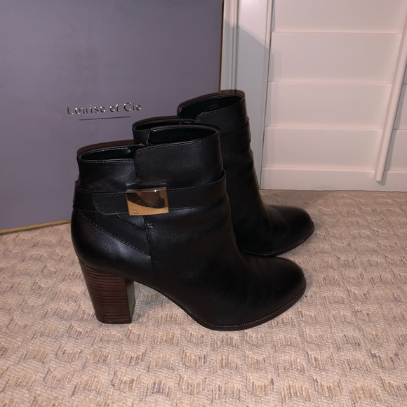Louise et Cie Triminis Booties - Picture 8 of 8